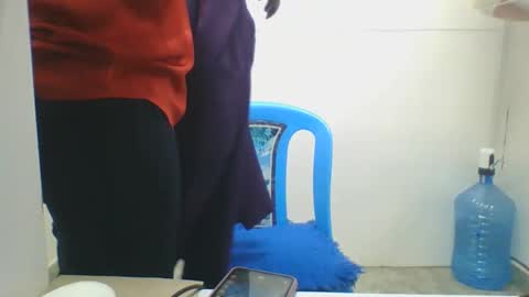 Snapshot of mel_candi94 chatting on March 3, 1:23 pm pretty online show from March 3, 1:23 pm