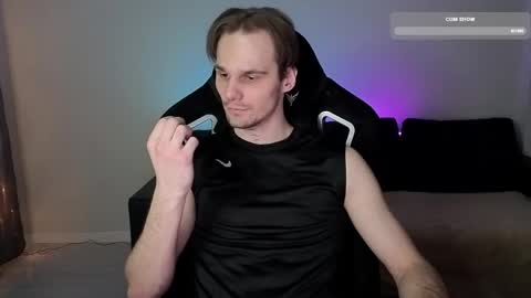 MelKallen online show from March 6, 6:51 pm