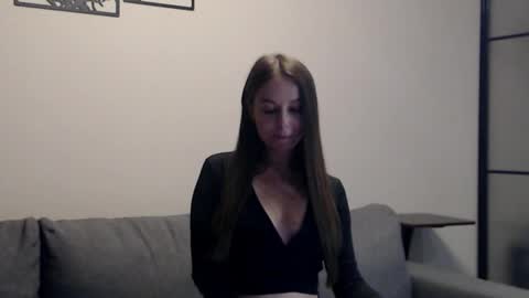 meladams online show from September 27, 10:51 pm