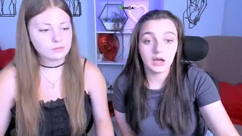 Snapshot of melani_bumm chatting on September 15, 6:04 am melani_bumm online show from September 15, 6:04 am