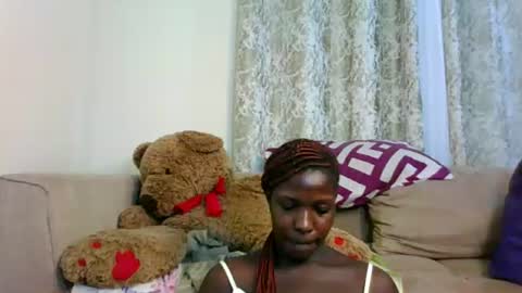 melanie_bae1 online show from June 18, 12:21 pm