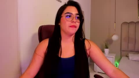 Melanie online show from July 18, 1:29 am