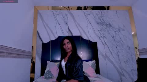 MELANIE online show from December 5, 7:29 am