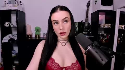 Snapshot of melanielipps chatting on March 1, 5:27 pm Melanie online show from March 1, 5:27 pm