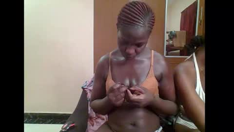 Snapshot of melanin_bae chatting on October 13, 5:59 pm Baby online show from October 13, 5:59 pm