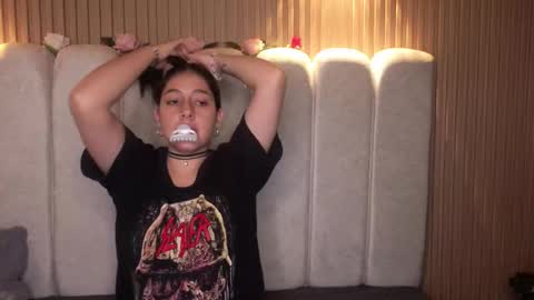 melanny_petite online show from March 16, 1:04 pm