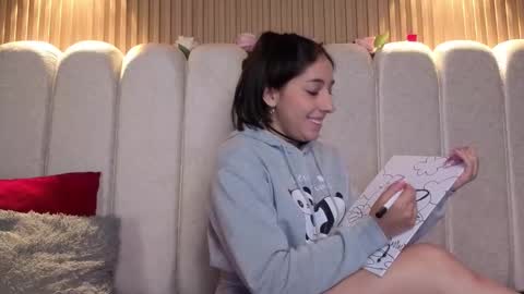 melanny_petite online show from March 12, 1:48 pm