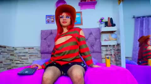 Snapshot of melannytaylor_1 chatting on October 9, 10:15 pm Melanny taylor online show from October 9, 10:15 pm
