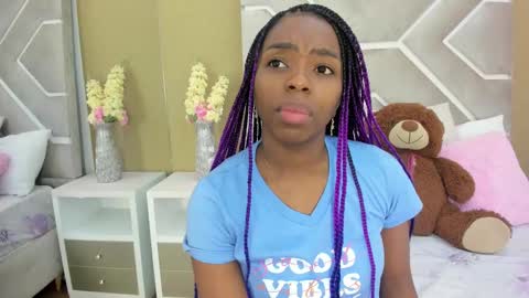 Snapshot of melany_ebonyy chatting on February 21, 11:33 am Melanie online show from February 21, 11:33 am
