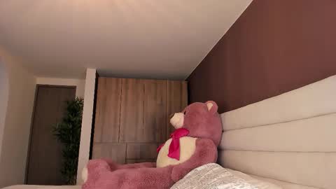 Mel Gomez online show from March 15, 10:24 pm