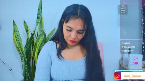    Independent model online show from March 30, 8:47 am