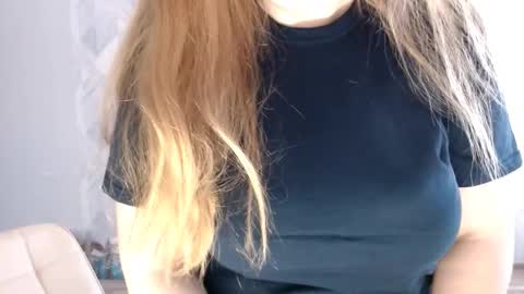 Melina online show from November 1, 9:19 am