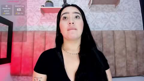 Snapshot of melinacruzz chatting on October 6, 4:08 am Mel online show from October 6, 4:08 am