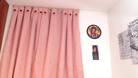 Melissa online show from February 26, 1:03 am