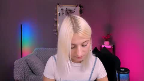 Melisa online show from September 10, 7:04 pm