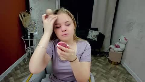 Sophia online show from December 14, 4:30 am