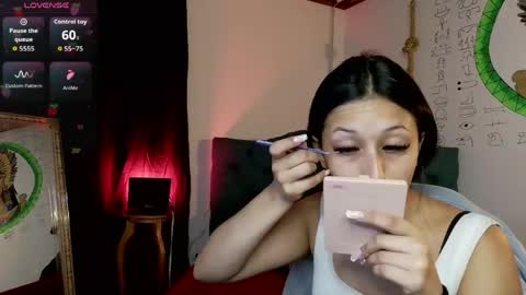 michell online show from June 3, 4:48 am