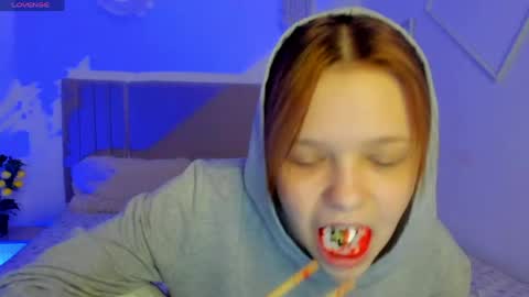 Melissa online show from April 29, 11:31 pm