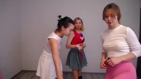 Melissa online show from October 28, 3:13 pm