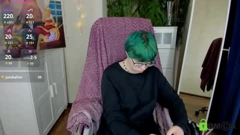 Melissa online show from February 22, 9:37 pm