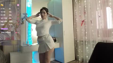 Lisaa online show from February 7, 4:48 am