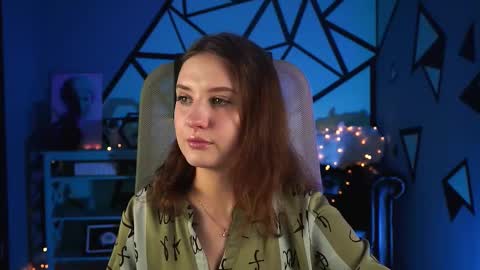 Melissa but you can call me Mel or Lissa online show from March 4, 5:21 am