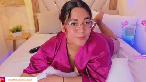 M E L I S S A  online show from March 10, 12:42 pm