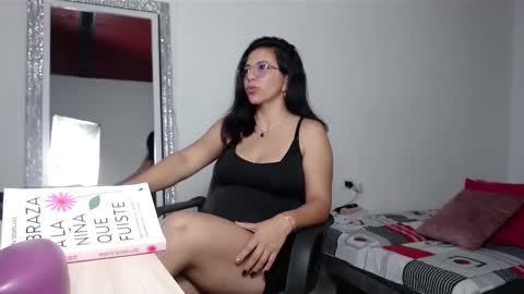 melissazaens online show from March 12, 10:17 pm