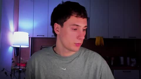 Mello online show from February 9, 11:04 am