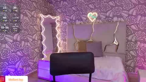 Snapshot of mellani_tay chatting on March 3, 9:22 am Mellani  online show from March 3, 9:22 am