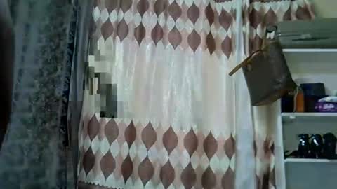 mellanine_ebony online show from June 5, 10:42 am