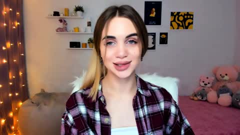 Tessa online show from December 23, 12:25 am