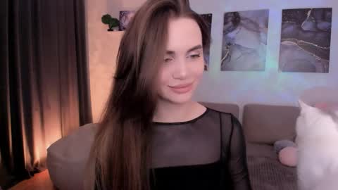 Tessa online show from May 2, 3:12 am