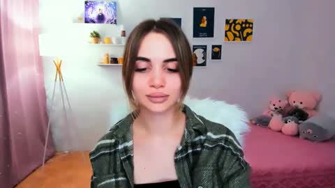 Tessa online show from February 20, 9:09 pm