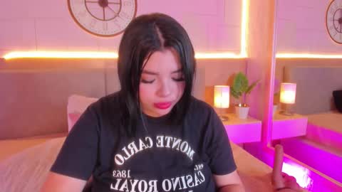 Melody online show from December 15, 4:08 am