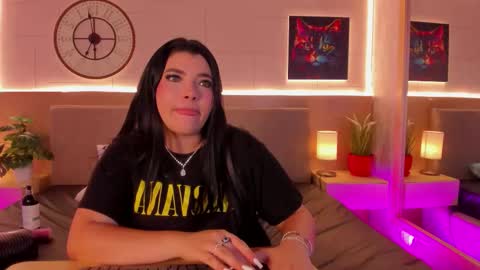 Melody online show from November 16, 10:34 pm