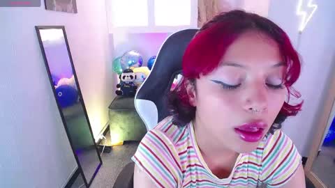 melody701583as online show from June 9, 3:33 pm