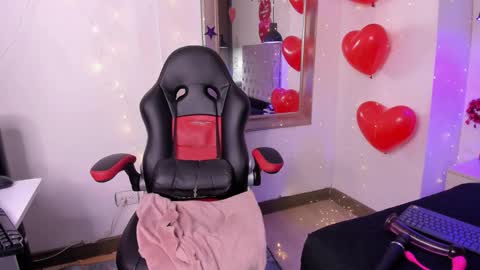 melody online show from March 10, 5:50 pm