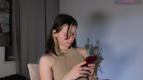 Snapshot of melodykey_x chatting on February 23, 2:57 pm melody online show from February 23, 2:57 pm