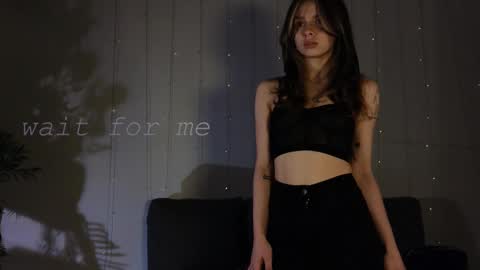 Snapshot of melodykey_x chatting on March 5, 4:46 pm melody online show from March 5, 4:46 pm