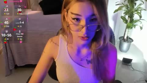 melodylanee online show from November 11, 11:12 am