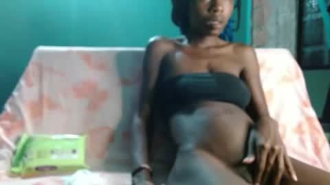 mely online show from November 24, 8:02 am