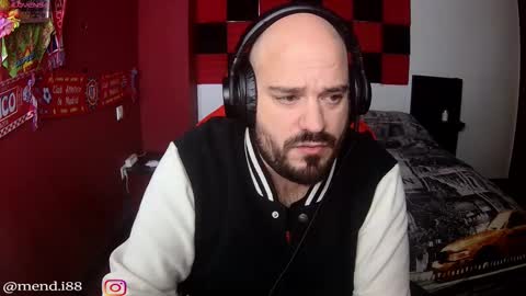 menditeta online show from January 12, 8:27 pm