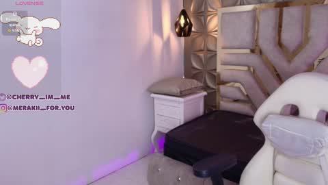    online show from November 30, 7:54 pm