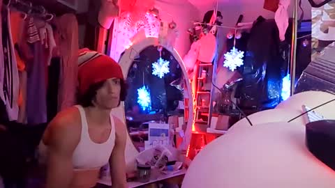 gurlnips online show from February 26, 10:05 am