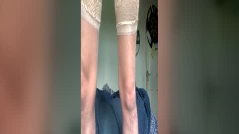 merlin202688 online show from April 19, 12:39 pm