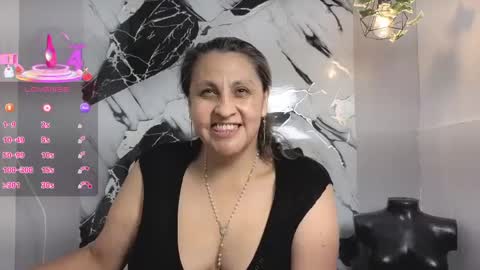 Snapshot of merlyna_goldens chatting on September 22, 11:09 pm My next birthday is December 11th. online show from September 22, 11:09 pm