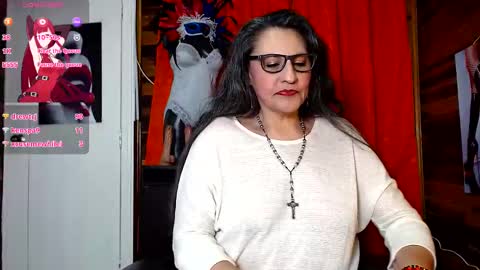 Snapshot of merlyna_goldens chatting on February 11, 6:08 am My next birthday is December 11th. online show from February 11, 6:08 am
