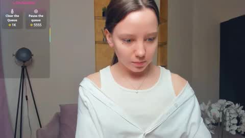 Snapshot of meryldell chatting on October 18, 11:03 am Lollita online show from October 18, 11:03 am