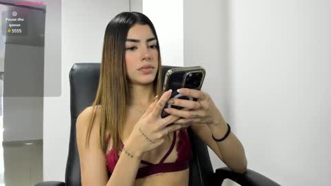 Snapshot of merysummer chatting on February 21, 8:38 pm Mery Summer online show from February 21, 8:38 pm